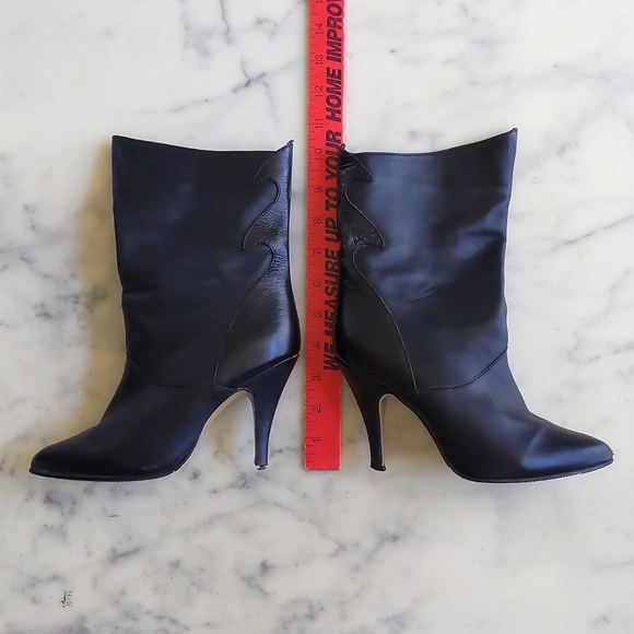 Genuine Leather Upper Pointed Toe Mid-Calf Boots. - Picture 3 of 5